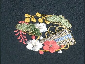 華紋 三つ紋（縫い紋・刺繍紋）加工 5番柄