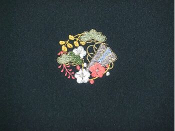 華紋 三つ紋（縫い紋・刺繍紋）加工 5番柄