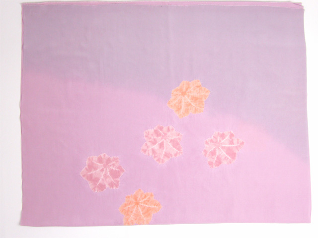 京都きもの工房 正絹女物額裏 紫と赤藤色ぼかしに絞り楓 全体